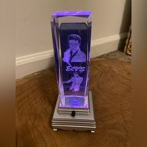 Elvis Crystal Light